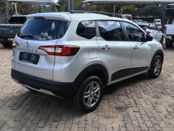 RENAULT TRIBER 1.0l Dynamique 5-dr 2025